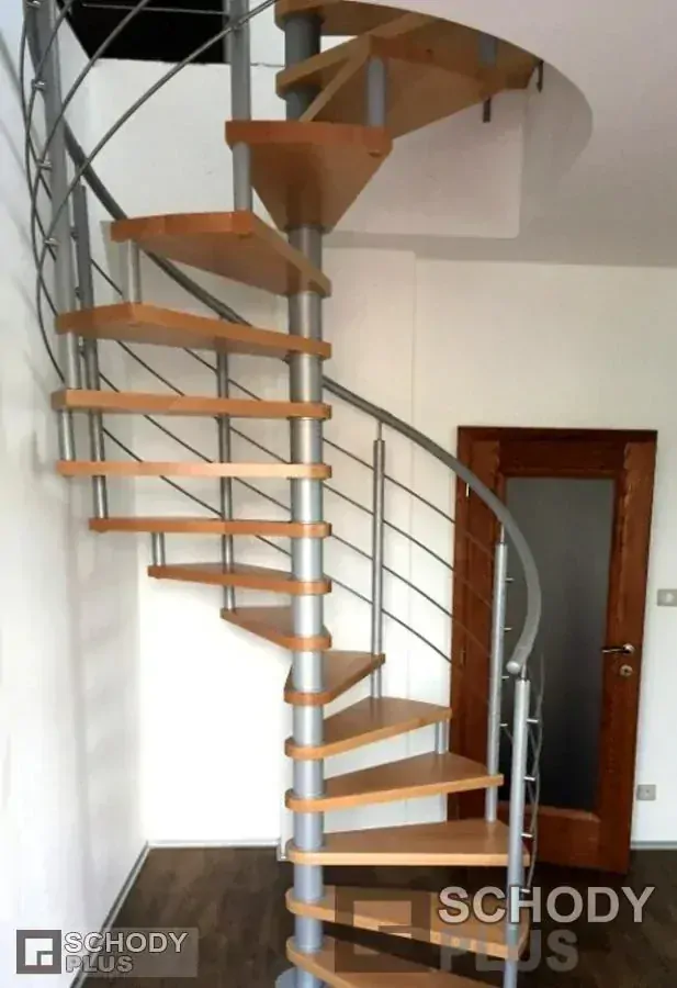 BESKYDY 150 vretenové schody