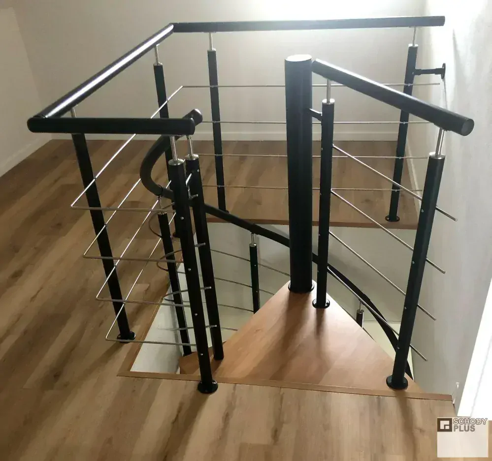 BESKYDY 150 vretenové schody